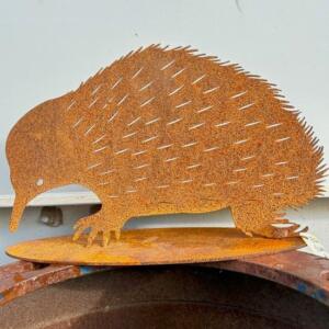 Echidna Stand