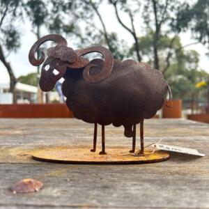 Ram Stand