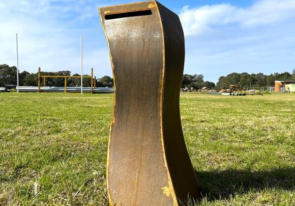Wavy Letterbox