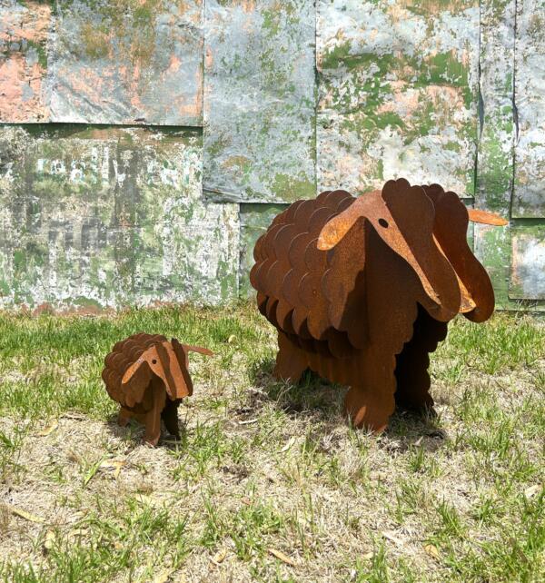 3d Sheep Large And Small Side